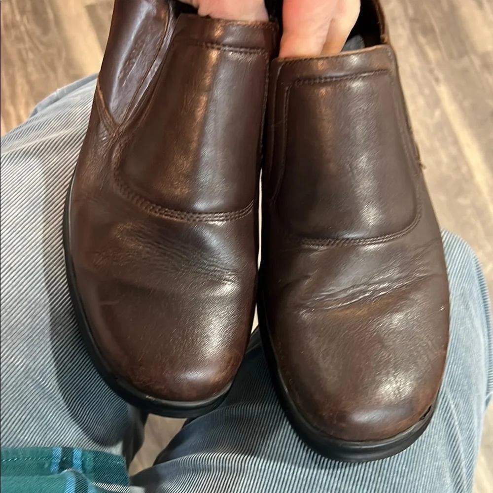 Brown Slip-On Leather Shoes for Casual Wear